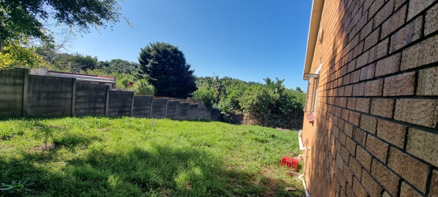 3 Bedroom Property for Sale in Sunnyridge Eastern Cape